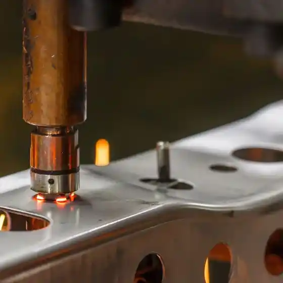 Spawanie części do maszyn