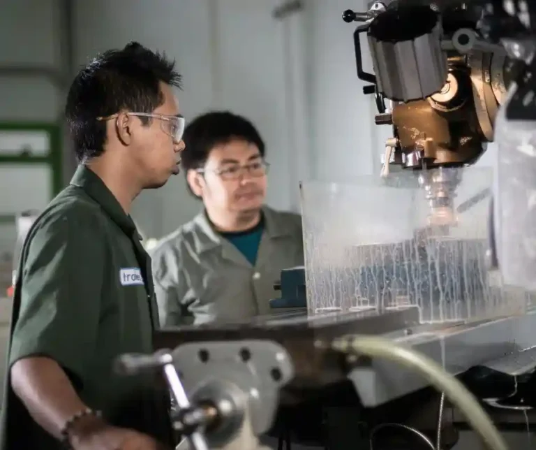 Praca Norymberga frezer CNC