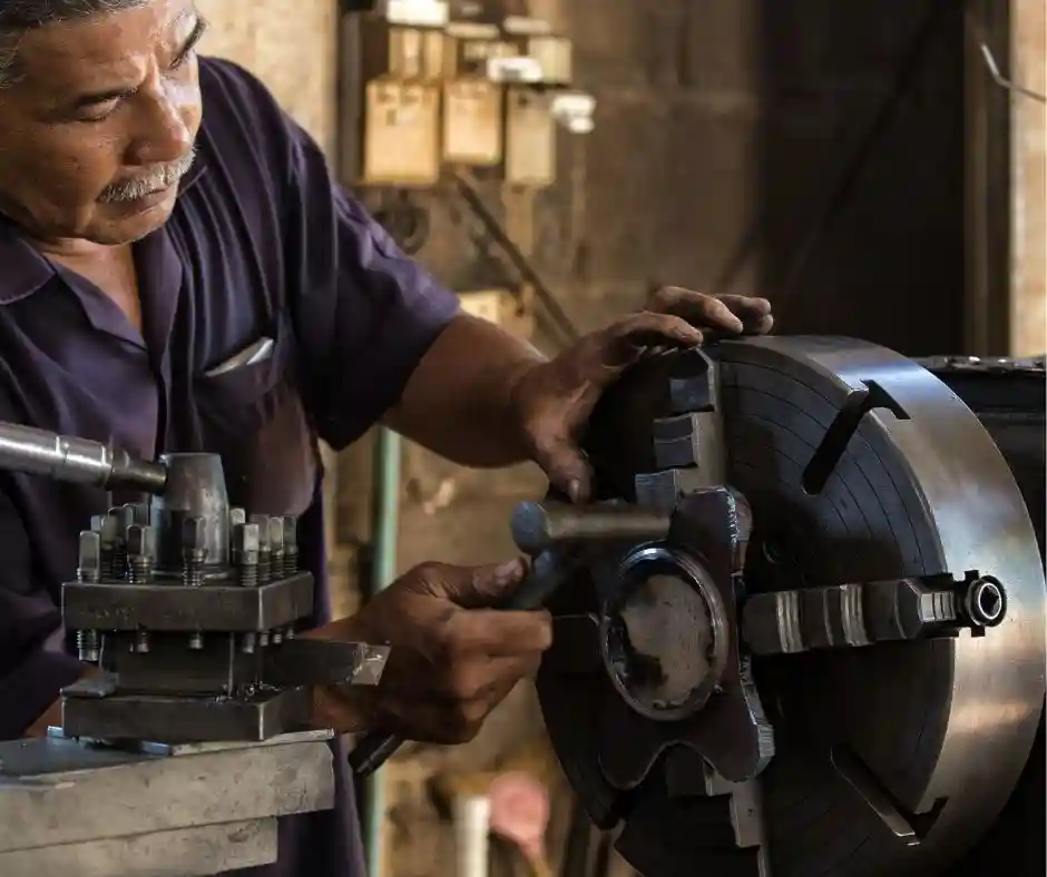 Tokarz konwencjonalny praca w Niemczech