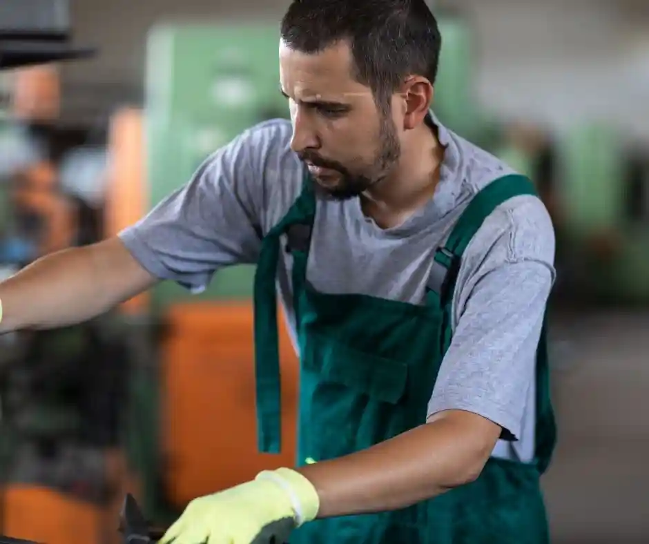 Operator Prasy Krawędziowej Okolice Jeny