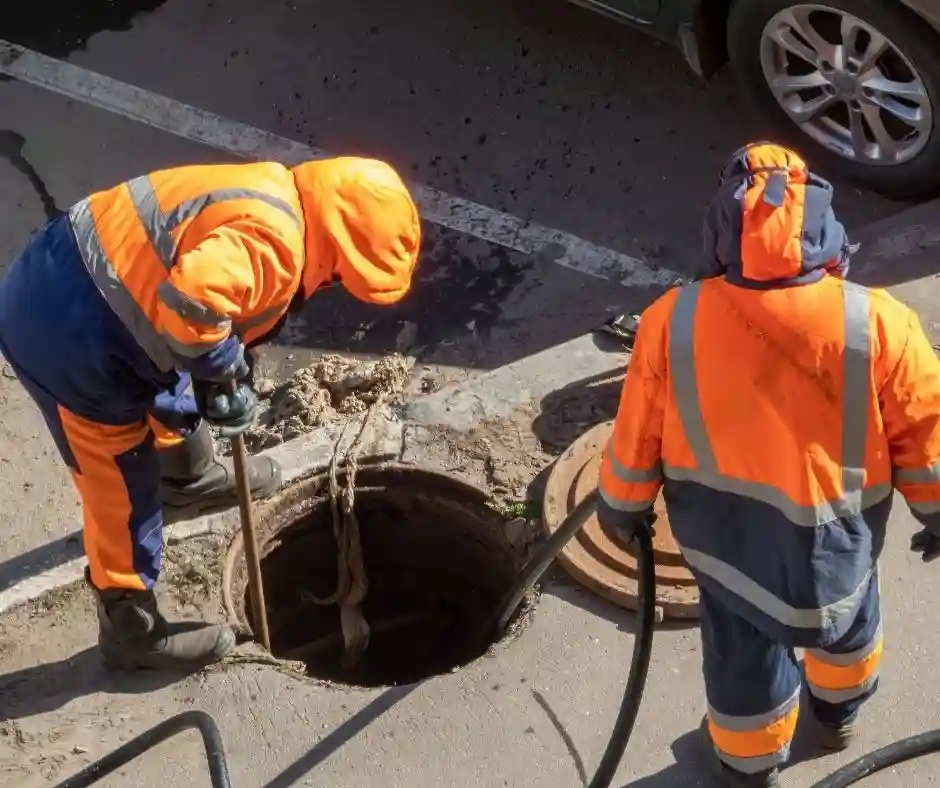Pracownik technologii kanalizacyjnej Holandia