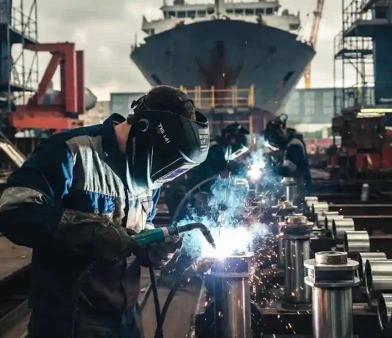 Spawacz tig 141 Hamburg praca Niemcy