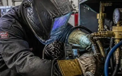 Spawacz mag operator robota Hohenfurch Niemcy